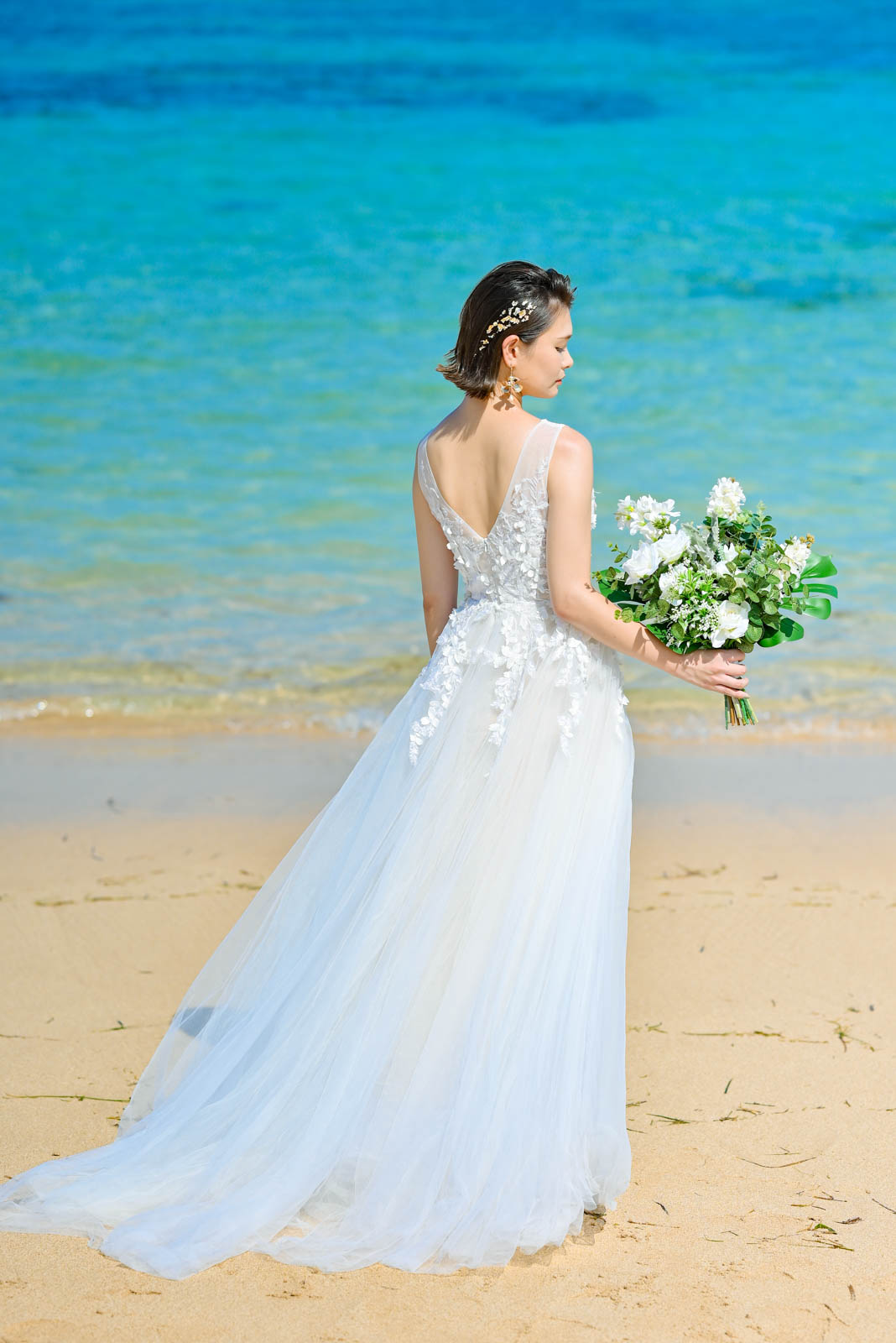 バリ島レンタルドレスとレンタルブーケ