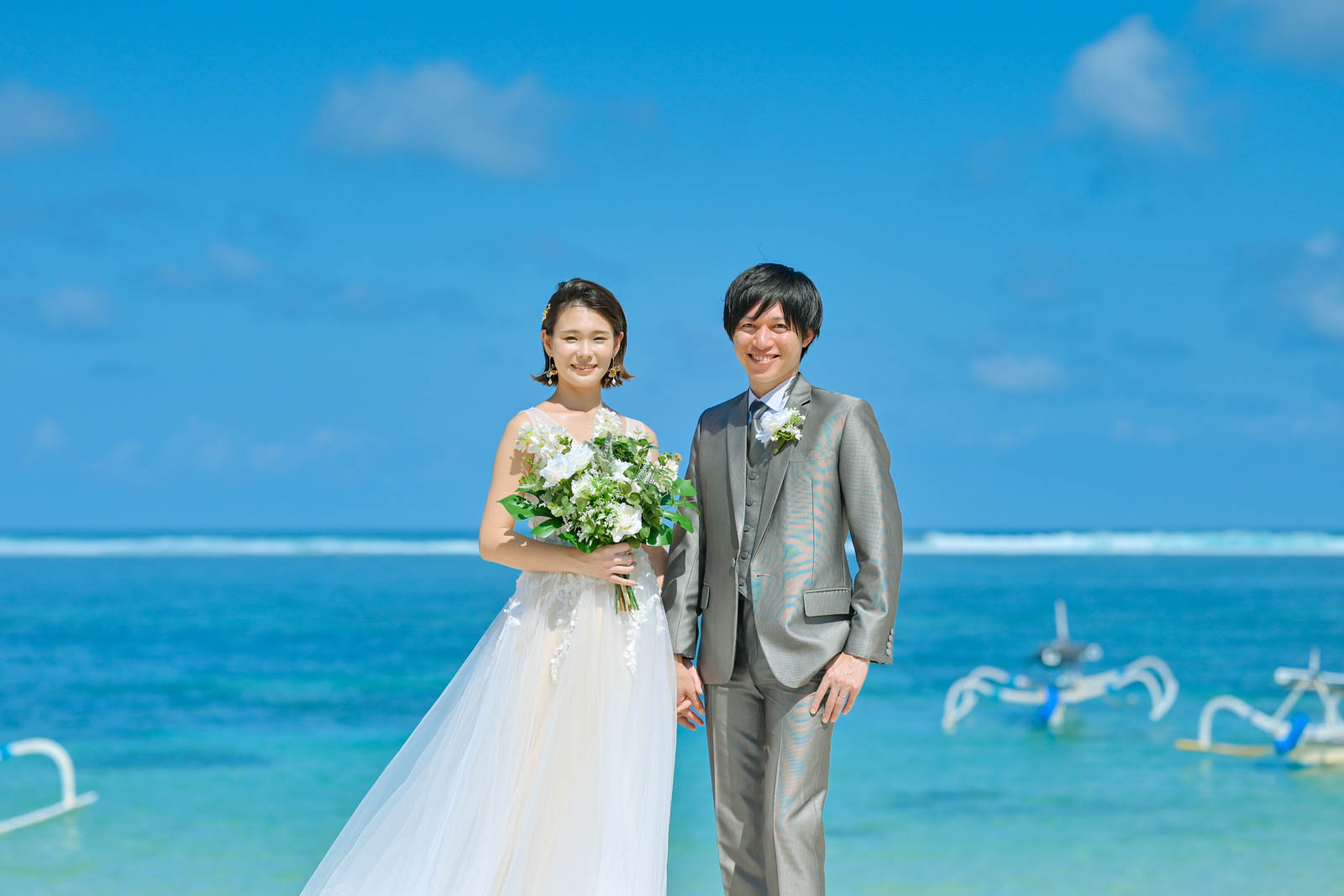 お二人の海外前撮りコーディネート